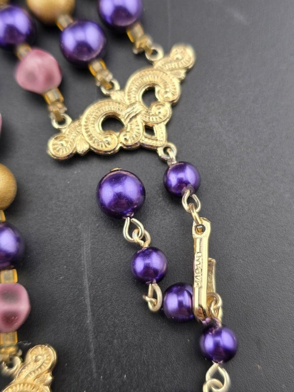 Vintage Multi Strand Purple Gold Plum Beaded Necklace Japan - Picture 9 of 10